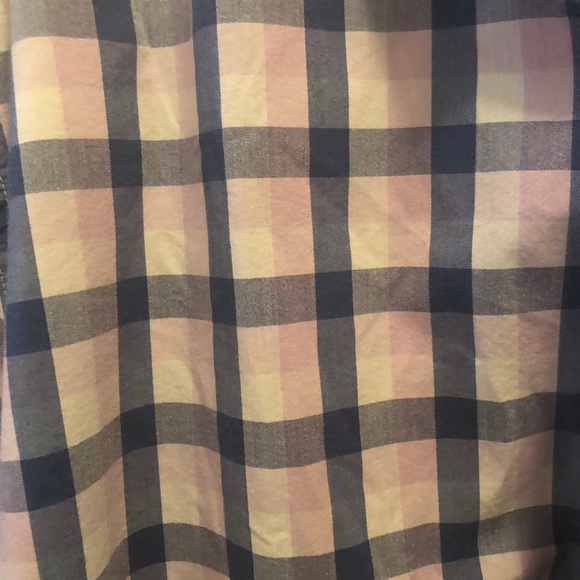 Button down nice shirt - Picture 3 of 3